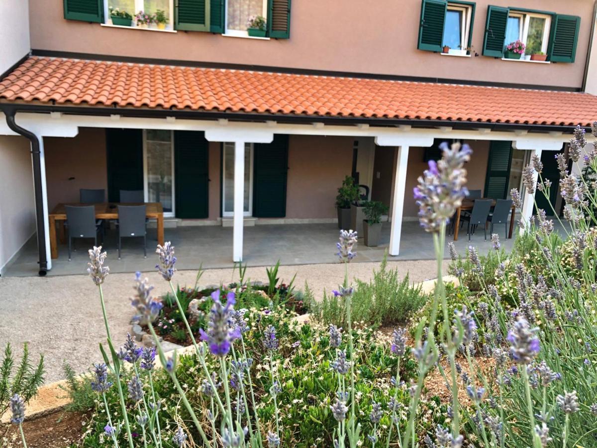 Apartments Dona Cres Kültér fotó